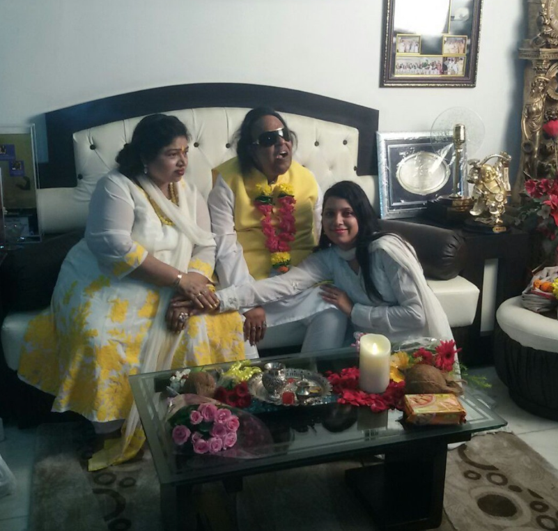 Playback for legendary Legendary Padmashri Ravindra Jain Ji and his beloved wife, our "Guru Ma"